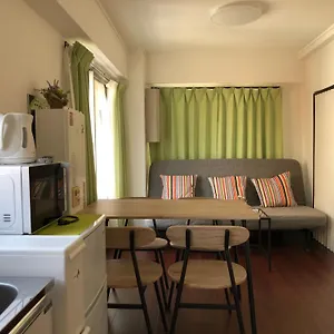 Uhome Iriya ホテル